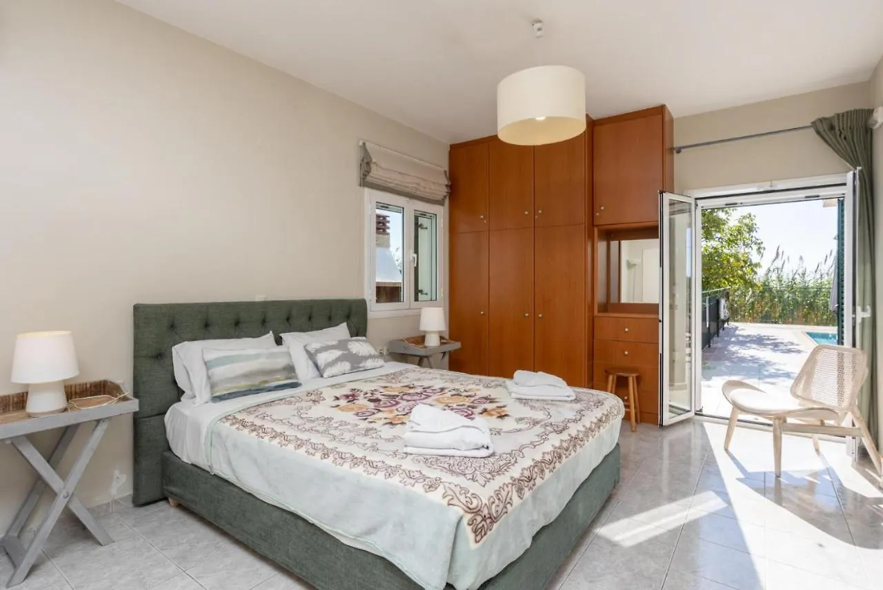 Villa Erasmia Vlachata Greece